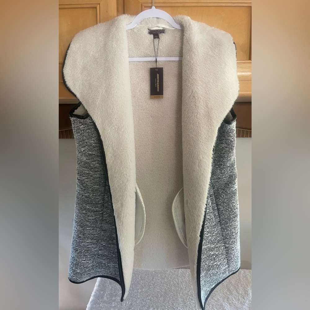 Johnston & Murphy Vest